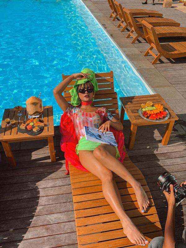 Gaya Memukau Marion Jola di Pemotretan Single Terbaru (sumber: instagram/lalamarionmj)