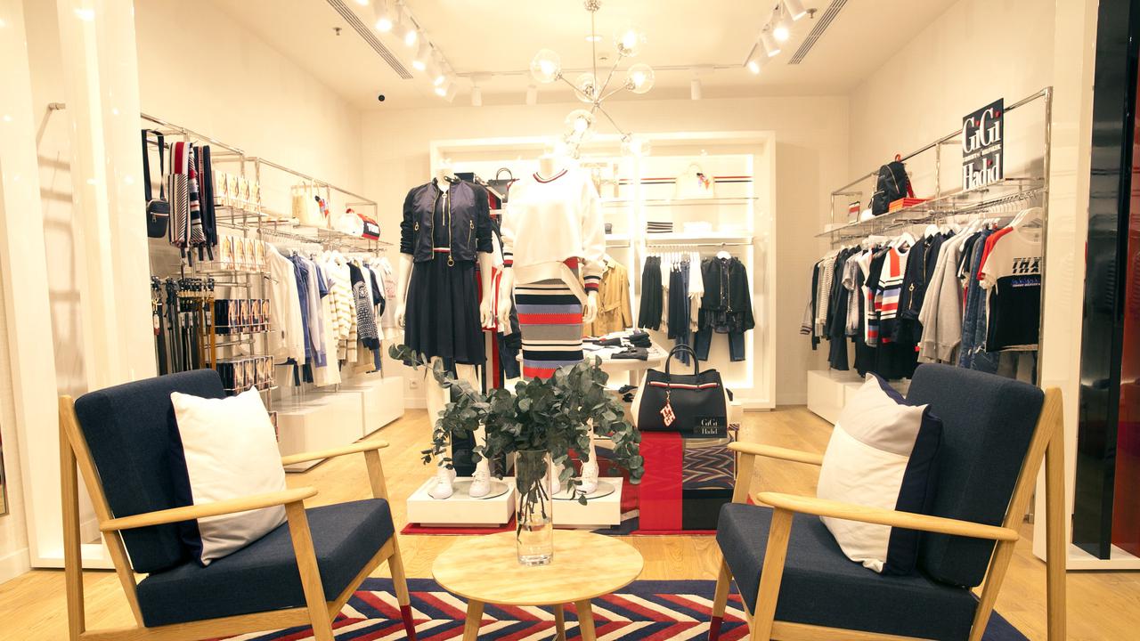 Koleksi Kolaborasi Gigi Hadid dan Tommy Hilfiger Hadir di Indonesia