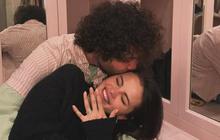 Selena Gomez Pamer Cincin Berlian Besar Usai Dilamar Sang Kekasih Benny Blanco