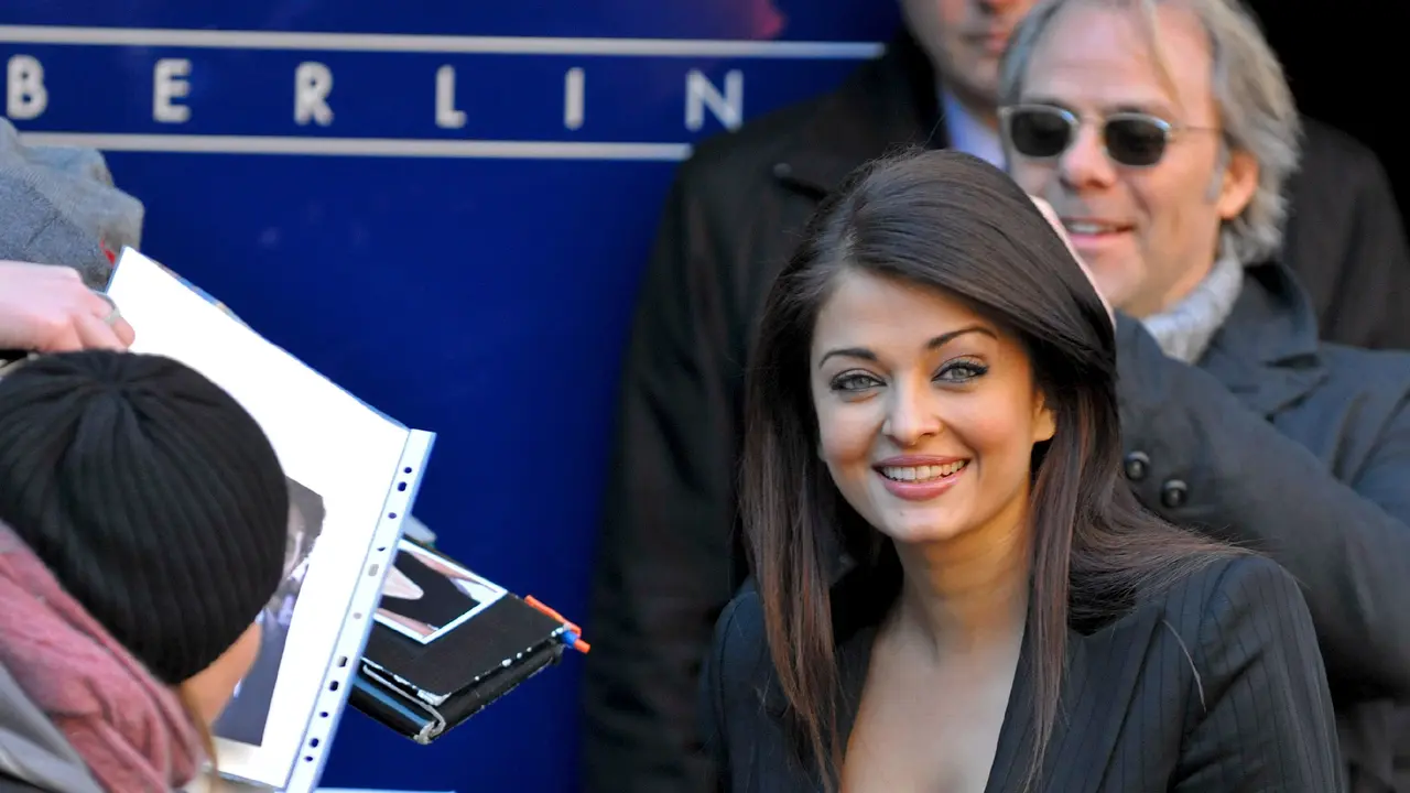 [Bintang] Aishwarya Rai