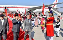 VIDEO: Sangar Kunjungan Prabowo Dikawal Ketat 6 Jet Tempur, Disambut Spesial Presiden Pakistan
