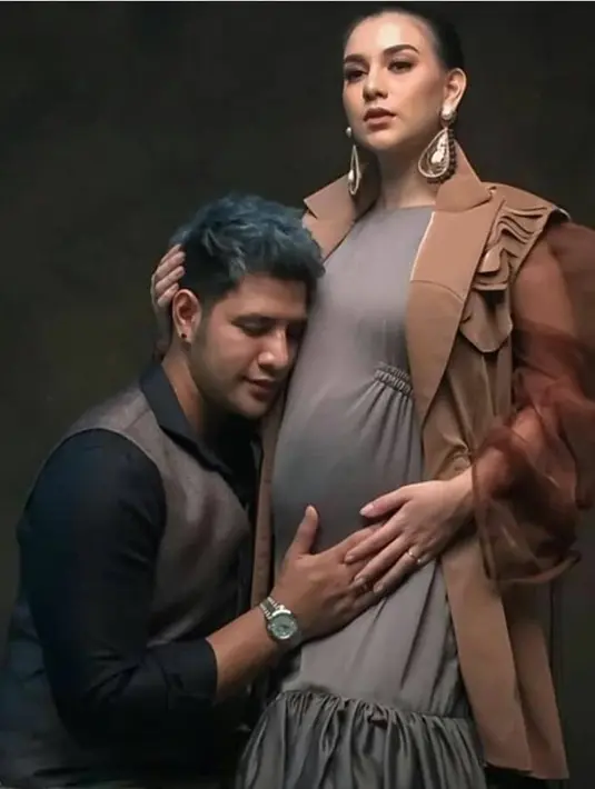 Irish Bella dan Ammar Zoni