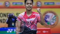 Anthony Sinisuka Ginting merebut tiket semifinal tunggal putra India Open 2023. Andalan Indonesia melaju ke babak empat besar usai mengalahkan Li Shi Feng asal China pada perempatfinal India Open di KD Jadhav Indoor Hall, New Delhi, Jumat, 20 Januari 2023. (foto: PBSI)