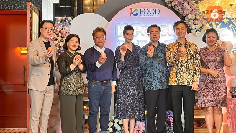 Korea Agro Trade Center Jakarta promosikan buah persik Korea, cocok jadi kudapan yang tak kalah enak dari Anggur Muscat