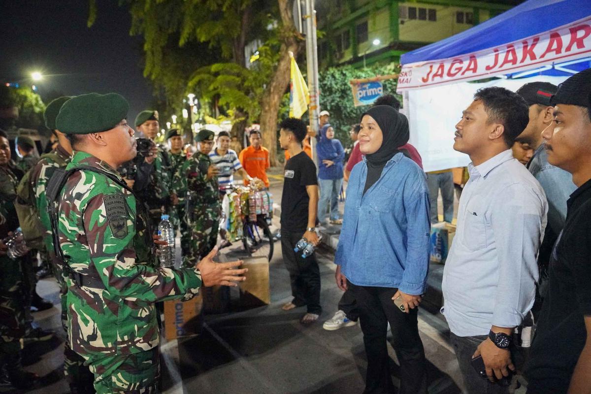 FOTO: Jaga Stabilitas Jakarta, TNI AD Gelar Patroli Skala Besar