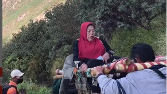 5 Fakta Mbok Yem Pemilik Warung di Puncak Lawu, Mudik Ditandu Turun Gunung