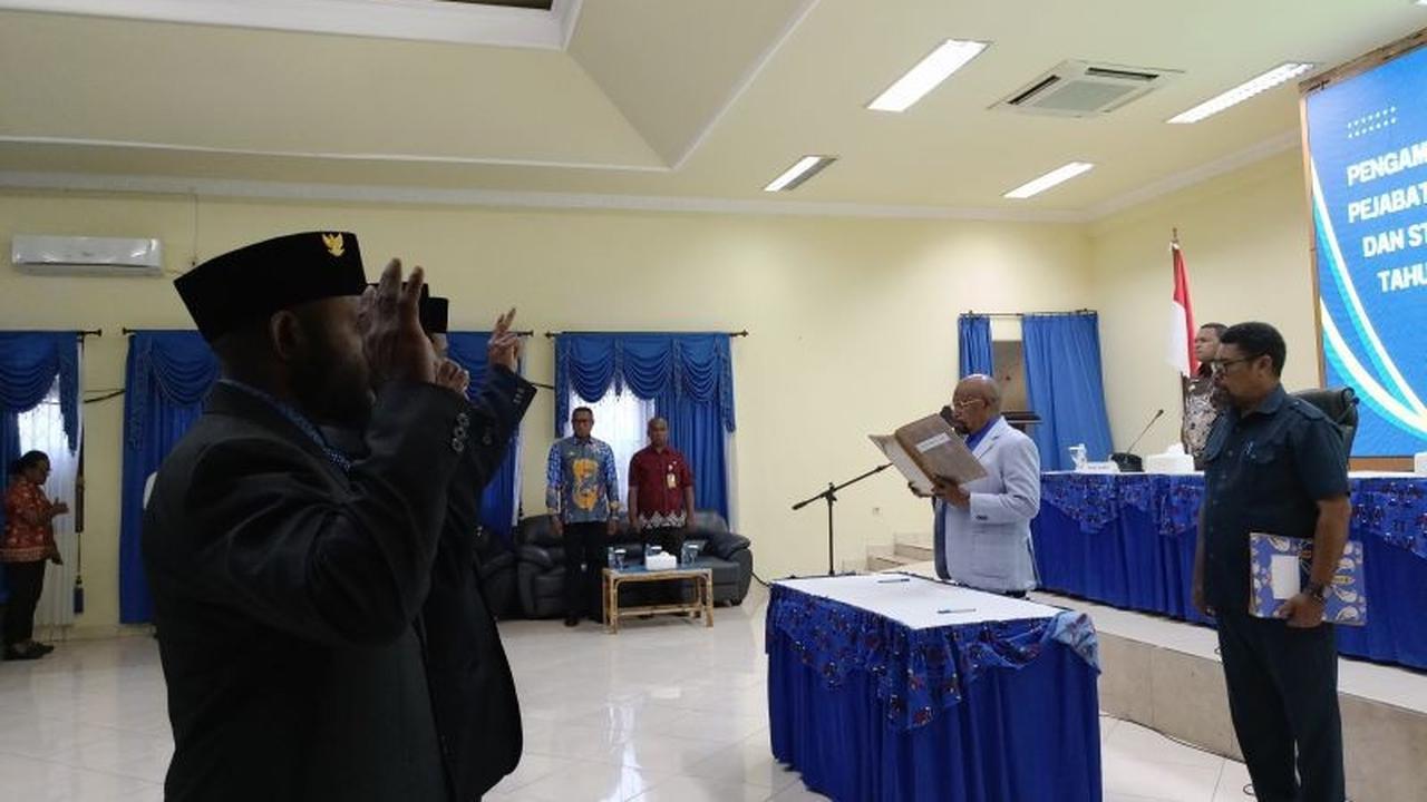 Bupati Jayapura Yunus Wonda Lantik Pejabat Baru, Optimalkan Roda Pemerintahan Daerah