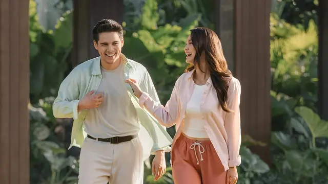 Luna Maya & Maxime Bouttier