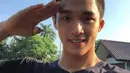 Tak heran jika wajah oriental Jonatan Christie yang menawan dan senyum manis menggodanya mampu men-smash hati para cewek. (instagram.com/jonatanchristieofficial)