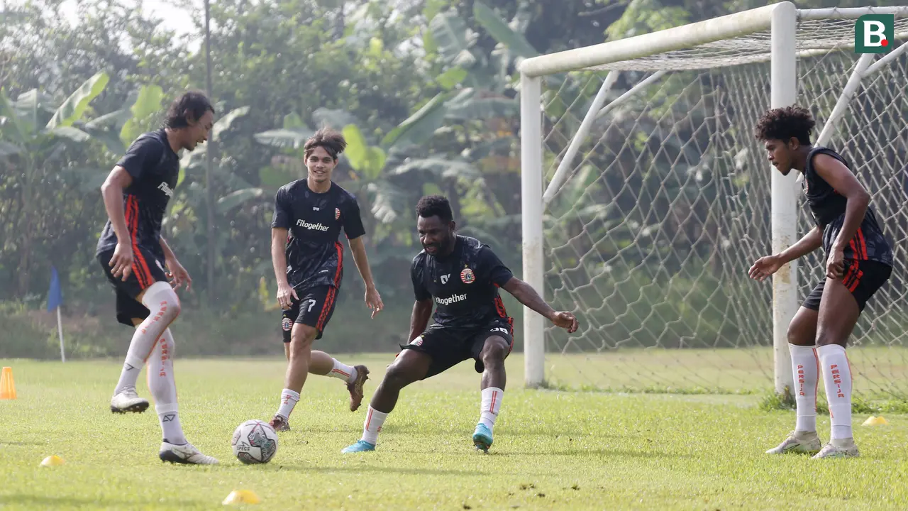 Foto: Enggan Sesumbar, Thomas Doll Janjikan Persija Jakarta Lebih Baik dari Musim Lalu