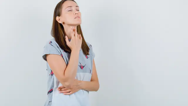 Ilustrasi sakit tenggorokan