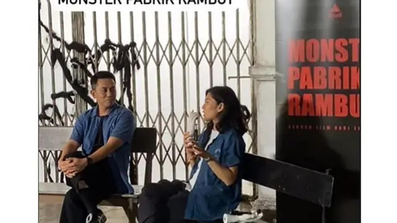 6 Potret Dian Sastrowardoyo Jadi Produser Eksekutif Film Monster Pabrik Rambut