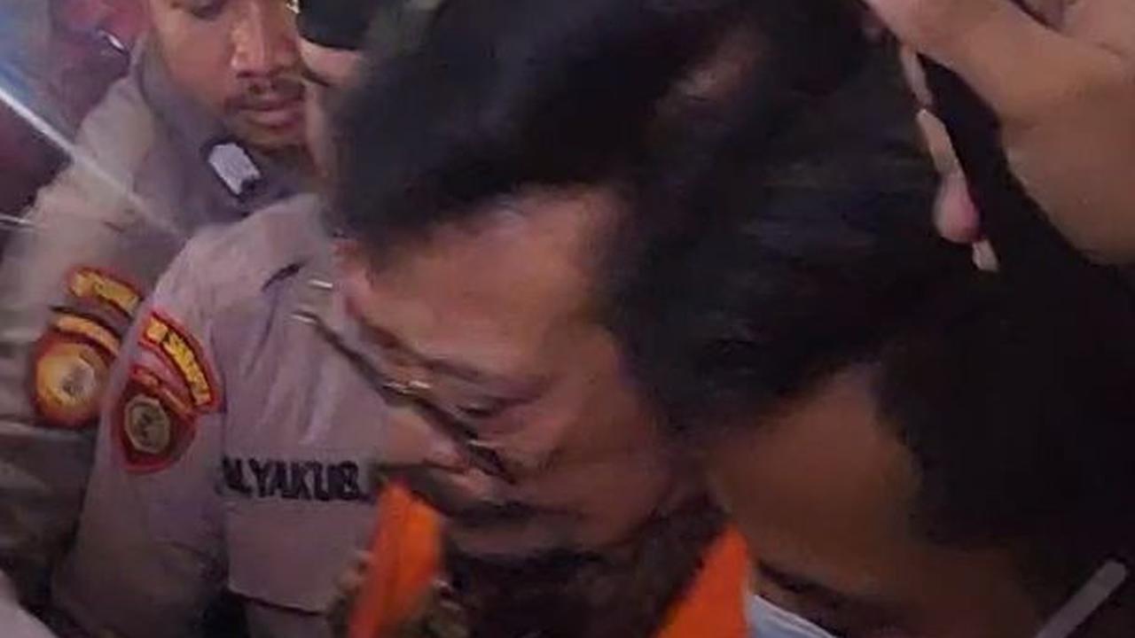 VIDEO: Reaksi SYL Dicecar Status Tersangka Firli Bahuri, Akui Buka-Bukaan ke Penyidik