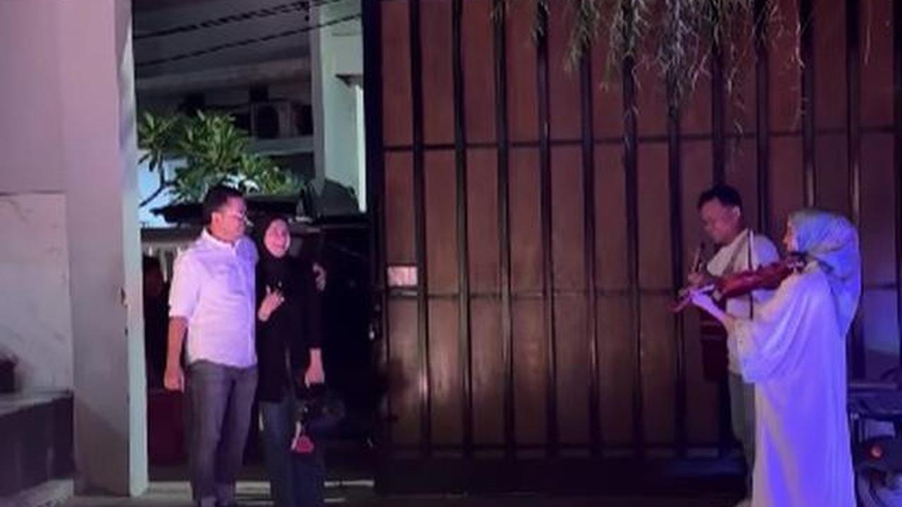 14 Potret Halaman Rumah Irish Bella dan Haldy Sabri, Estetik Bak Resort Pribadi