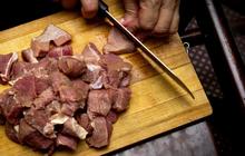 Sambut Idul Adha, Ketahui 5 Cara Ampuh Hilangkan Bau Prengus pada Daging Kambing saat Hendak Diolah