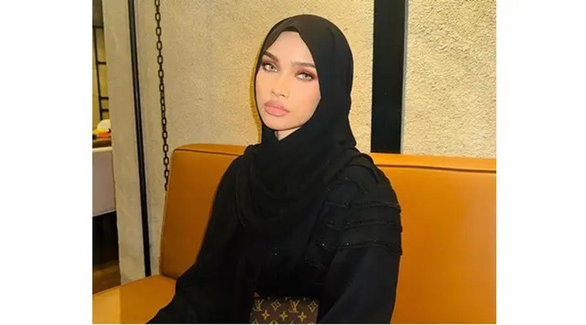 6 Potret Terbaru Alyssa Spischak, Putri Sambung Ustaz Derry Sulaiman yang Memesona