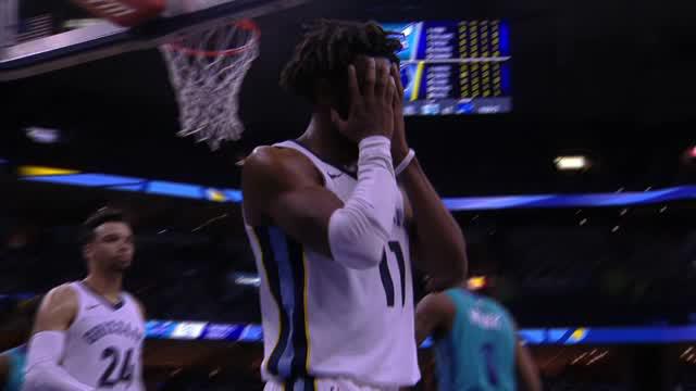 Charlotte Hornets mengalahkan Memphis Grizzlies dengan skor 104-99.