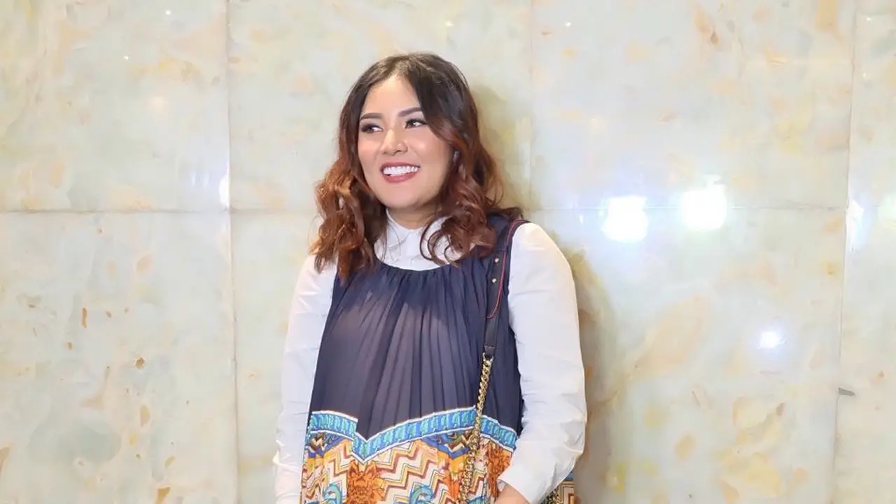 [Bintang] Nindy Ayunda di Konser 3 Diva