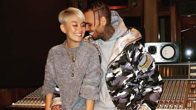 [Bintang] Agnez Mo dan Chris Brown
