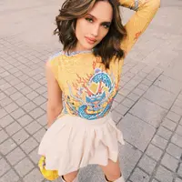 Cinta Laura Kiehl dikenal sebagai sosok yang cinta akan kebudayaan Indonesia. Termasuk saat photoshoot di Paris beberapa waktu lalu [@claurakiehl]