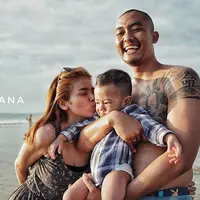 Komedian dan presenter Uus sering mendapat perlaukan kurang mengenakkan dari warganet. Beberapa kali, pemeran berkepala plontos itu menjadi saasaran bully. (Instagram/uusbiasaaja)