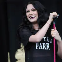 Jessie J (via Mirror.co.uk)