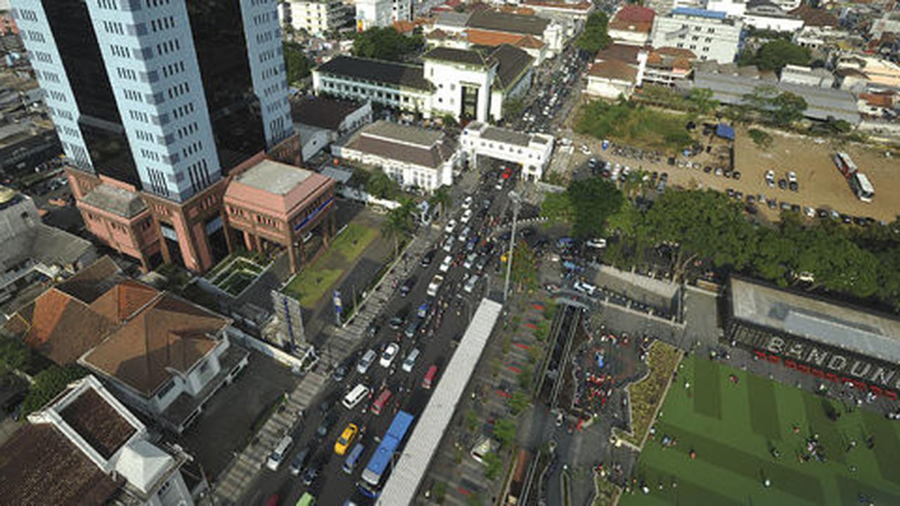 Setelah 17 tahun, Kota Bandung raih penghargaan Adipura 2015