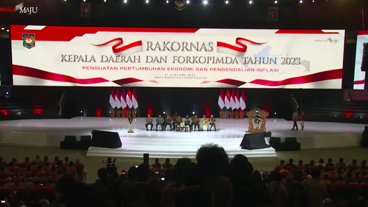 Jokowi saat menghadiri Rakornas Forum Koordinasi Pimpinan Daerah (Forkompimda) di Sentul Jawa Barat, Selasa (17/1/2023).