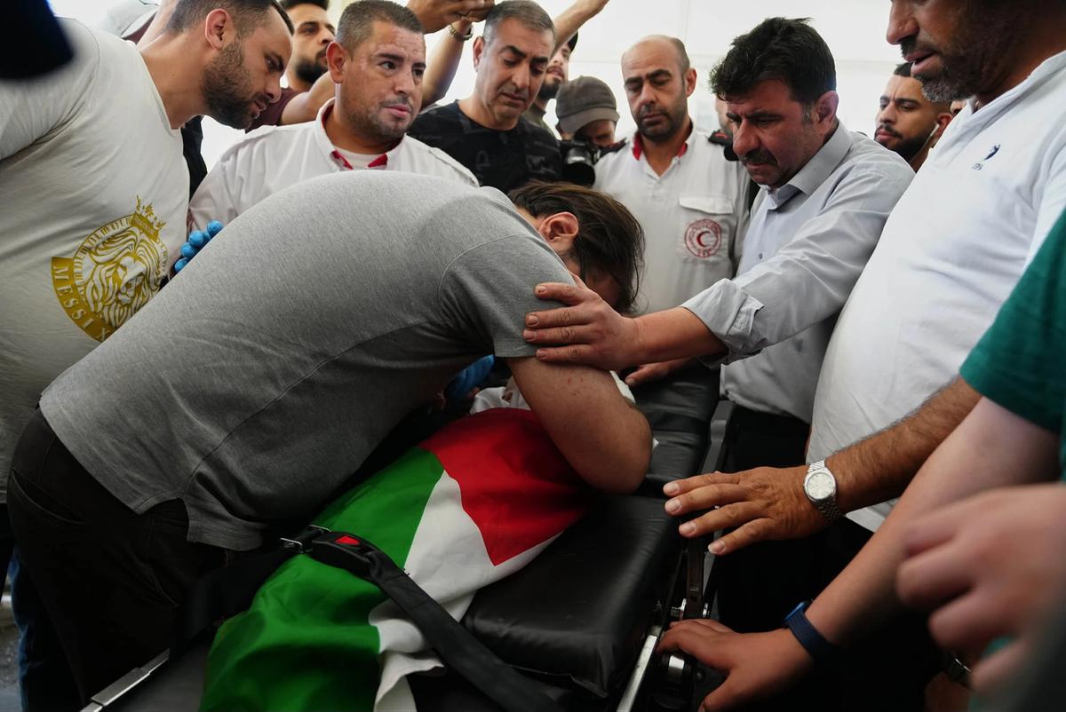 FOTO: Bayi Palestina Tewas Setelah Mobil Keluarga Ditembak Israel
