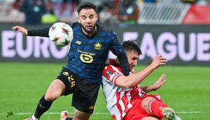 Pemain Timnas Indonesia yang memperkuat Lille, Calvin Verdonk, tetap menunjukkan penampilan berkelas meski timnya kandas 0-1 dari Red Star Belgrade pada Matchday 4 Liga Europa 2025/2026. (Andrej Isakovic)