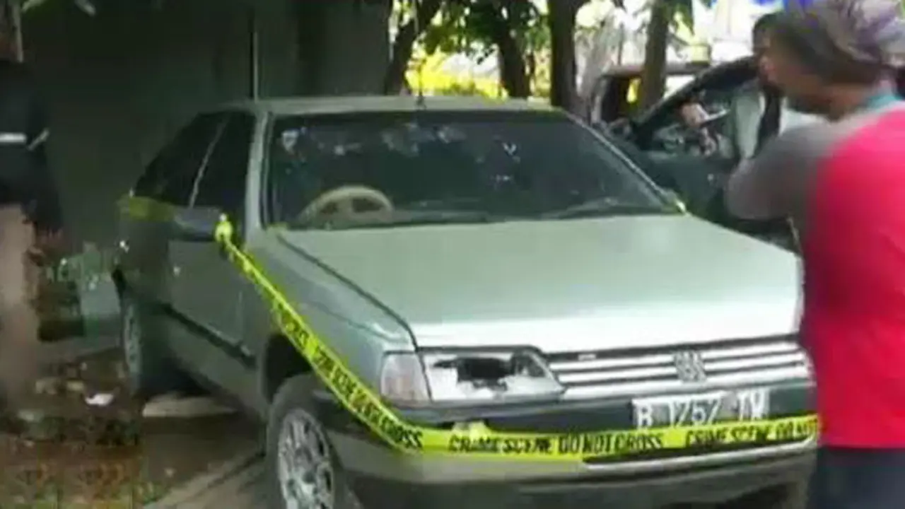Bocah Tewas di Dalam Mobil Sedan di Penjaringan Dimakamkan