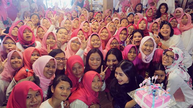 [Bintang] Prilly Latuconsina