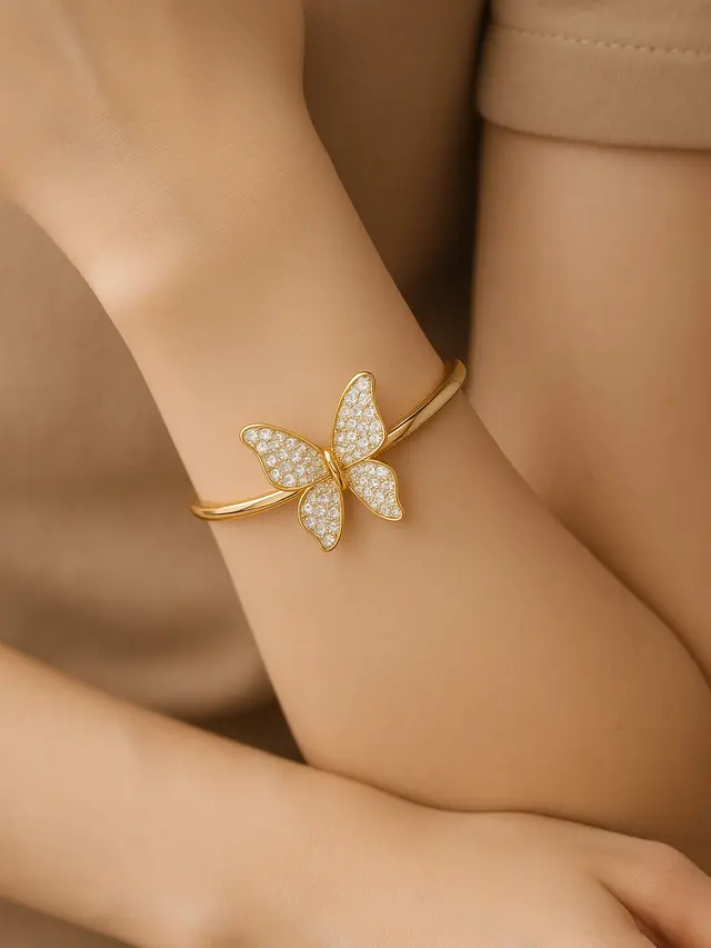 Model Gelang Kupu-Kupu Emas