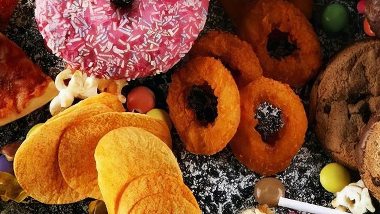 Pola Makan yang Menyebabkan Obesitas, Ubah Diet Segera