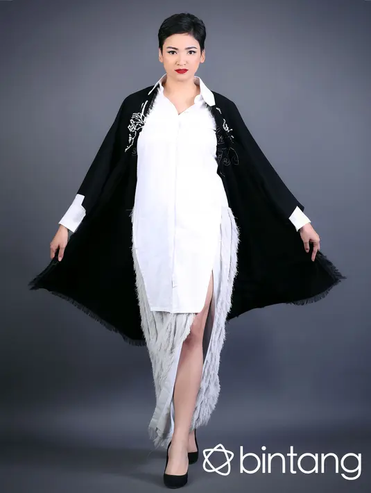 Wawancara dan foto eksklusif Bintang.com dengan mantan Puteri Indonesia, Agni Pratistha. Fotografer: Febio Hernanto, Make Up: Sarah Sadiqa, Wardrobe: Bien Grace, Stylist: Indah Wulansari, Digital Imaging: Muhammad Iqbal Nurfajri.