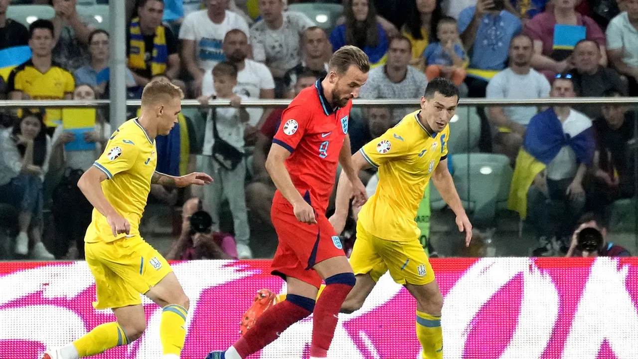 Ukraina vs Inggris, Kualifikasi Euro 2024