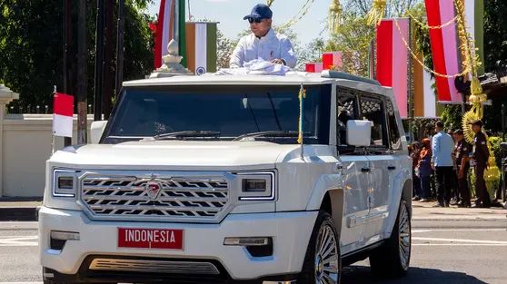 Prabowo: Orang Kaya Pakai Mobil Mewah Harus Beli BBM Mahal