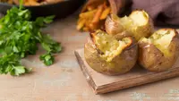 Cara Membuat Baked Potato, Resep Praktis Sehat dan Sederhana di Rumah