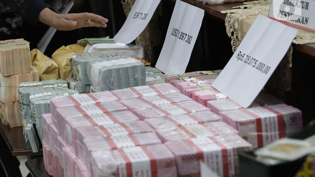 Cara Koruptor Simpan Duit Korupsi: di Bawah Kasur, Lantai Rumah, Sampai Sewa Rumah Khusus