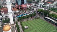 Ada beberapa objek wisata di Bandung yang bisa dikunjungi saat libur panjang, misalnya Taman Alun-Alun (Liputan6.com/Huyogo Simbolon).
