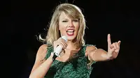 Kata Taylor Swift soal Tawaran Rp 138 M Berpose Bugil sama Pacar