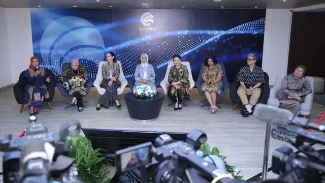 Loemongga Agus Gumiwang sebagai Ketua Panitia Pelaksana HUT Dekranas ke-44 (Fimela/Daniel Kampua)