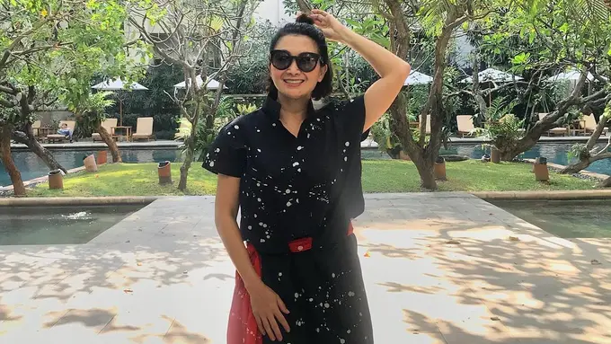 [Fimela] Indy Barends