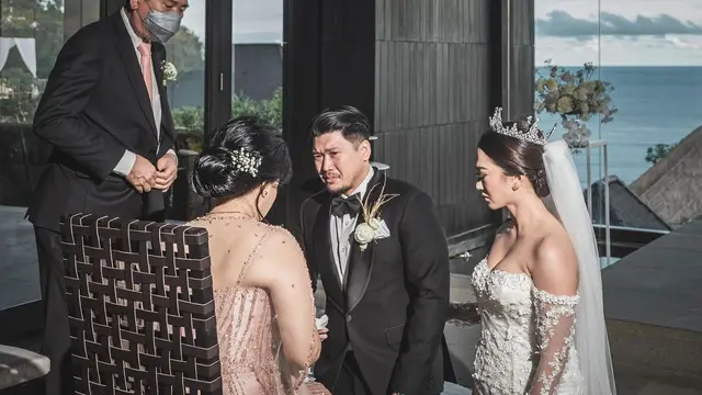 Momen Pernikahan Natasha Ratulangi, Pesinetron yang Raih IPK Sempurna. (Sumber: Instagram/natasharatulangi)