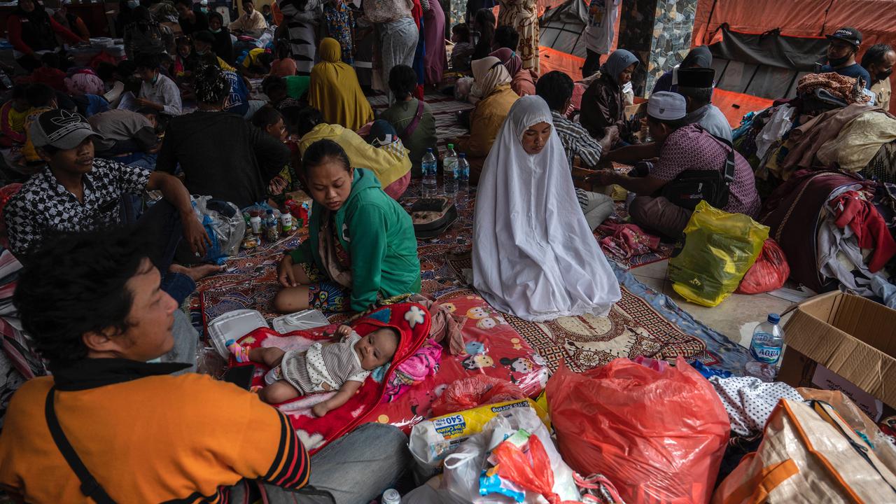 Kondisi Pengungsi Korban Erupsi Gunung Semeru