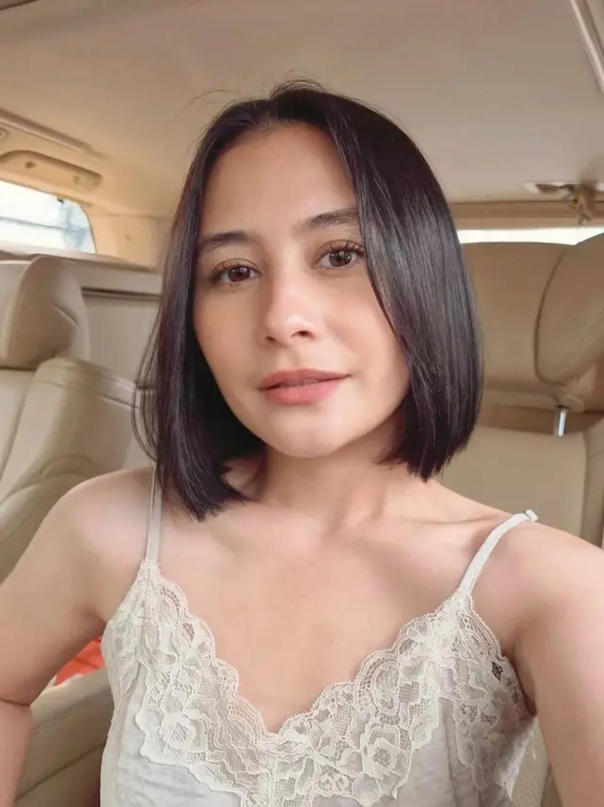 Potret Terbaru Prilly Latuconsina dengan Rambut Pendek, Inspirasi Model Rambut untuk Muka Mungil