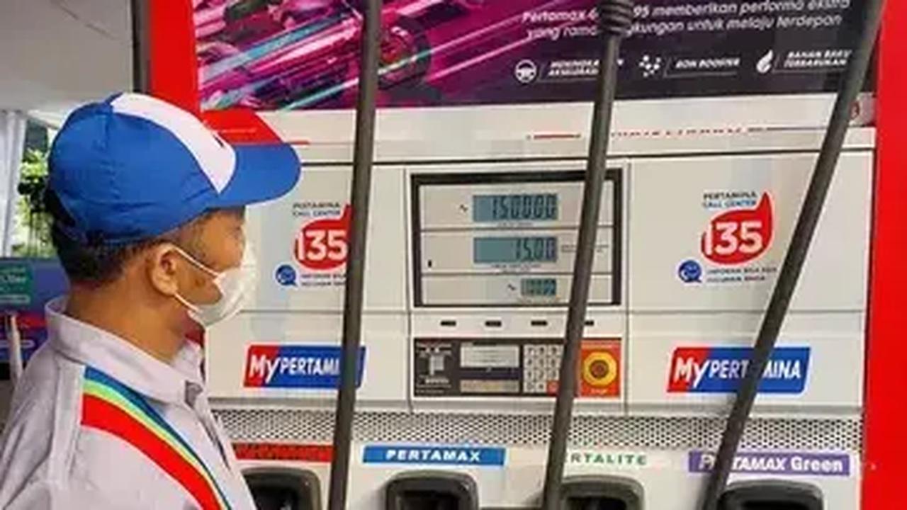 Direktur Utama PT Pertamina Patra Niaga Riva Siahaan mengatakan, sejak dimulainya program BBM Satu Harga 6 tahun silam, kini telah ada sebanyak 489.490 lembaga penyalur.&nbsp;