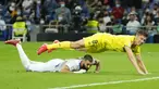 Real Madrid gagal meneruskan tren positif 6 kemenangan beruntun di semua kompetisi usai tertahan imbang 0-0 oleh Villarreal dalam laga pekan ke-7 Liga Spanyol 2021/2022, Sabtu (25/9/2021). Los Blancos masih memimpin klasemen sementara dengan 17 poin. (AP/Manu Fernandez)