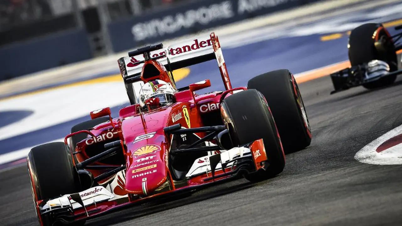 Vettel Rebut Pole GP Singapura