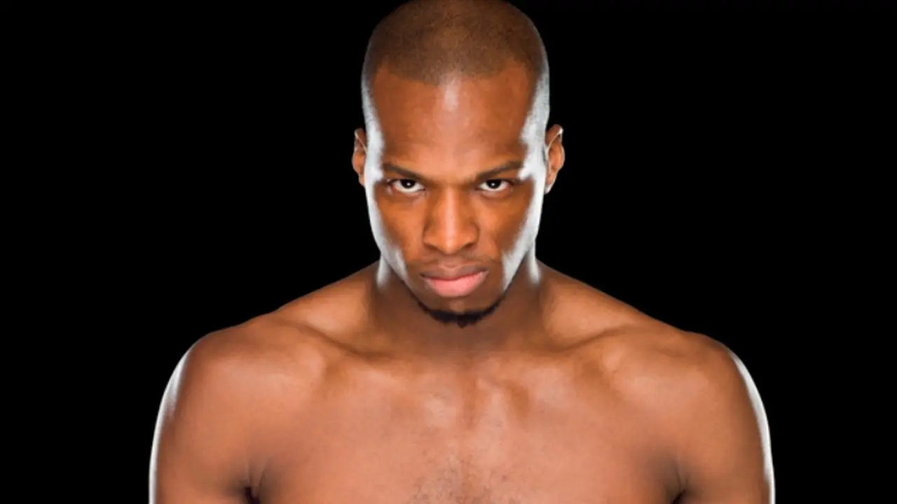 [Bintang] Michael Page